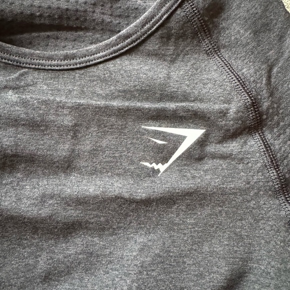 Gymshark cropped longsleeve - Picture 2 of 5